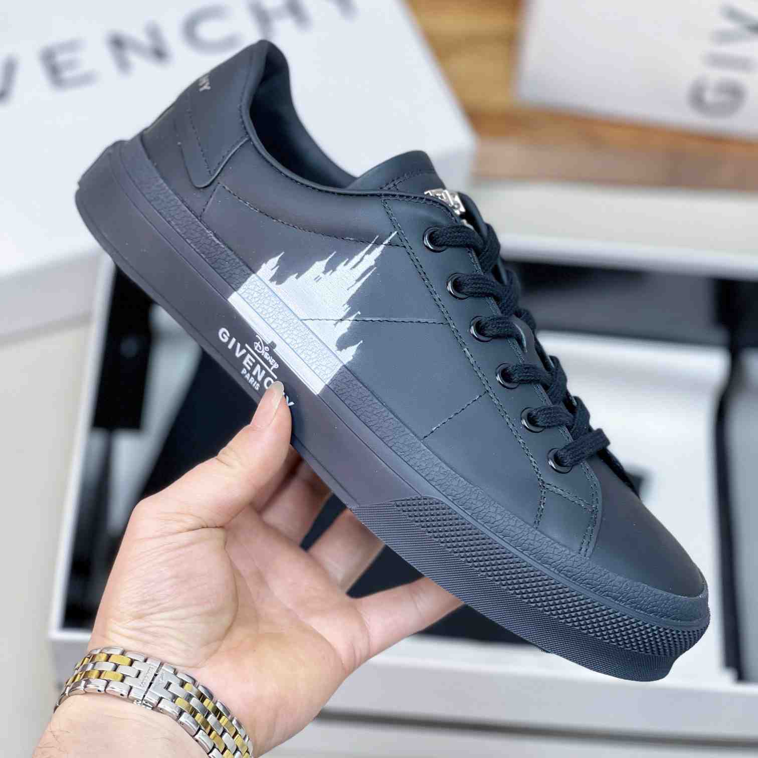 Givenchy City Sport Castle Sneakers In Leather - EUR FASHION