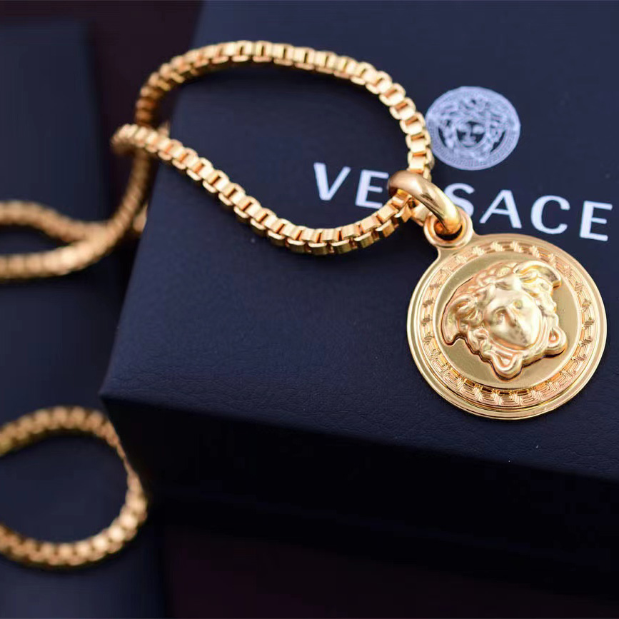 Versace Medusa Necklaces  - EUR FASHION