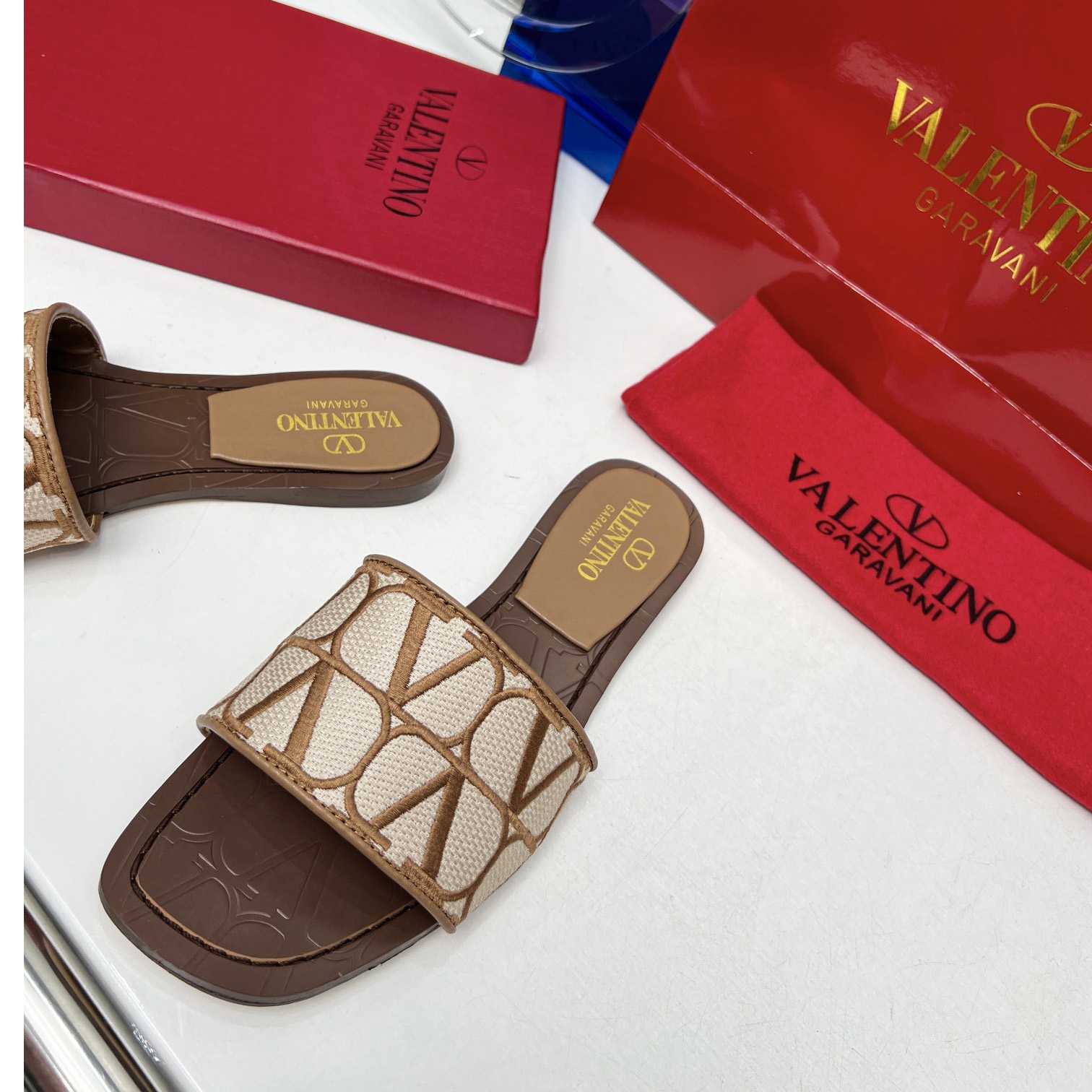 Valenti Toile Iconographe Slide Sandal  - EUR FASHION