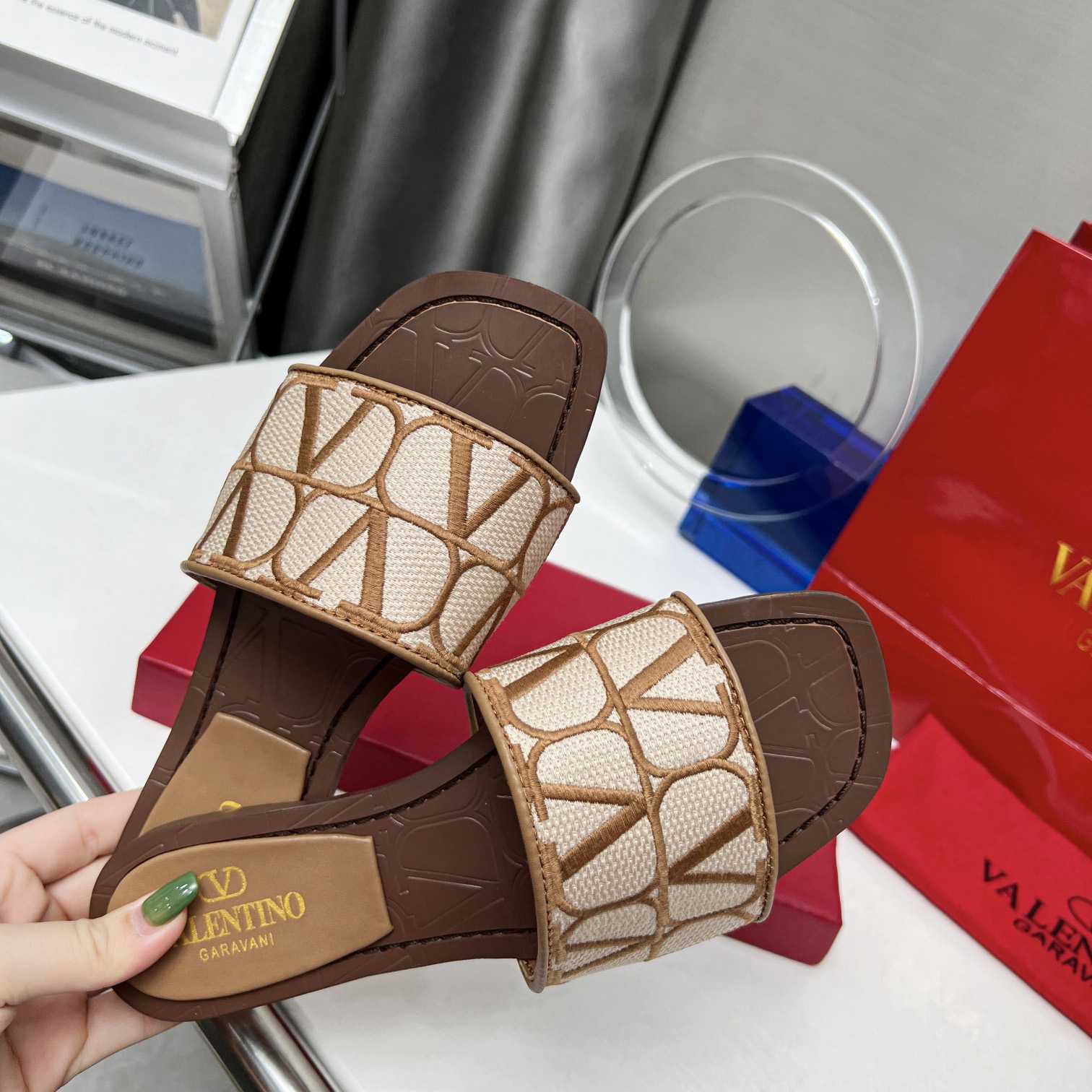 Valenti Toile Iconographe Slide Sandal  - EUR FASHION