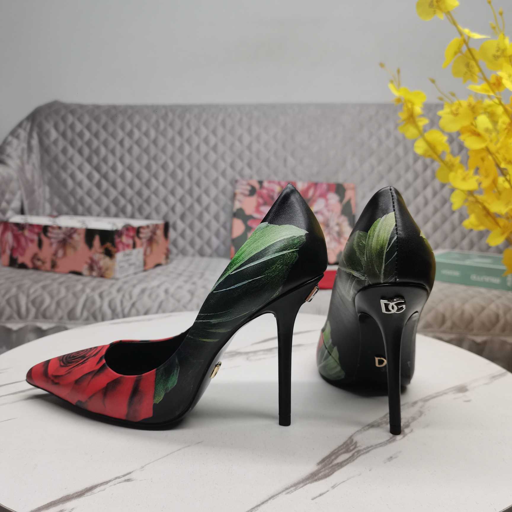 Dolce & Gabbana Rose-print Jersey Pumps - EUR FASHION