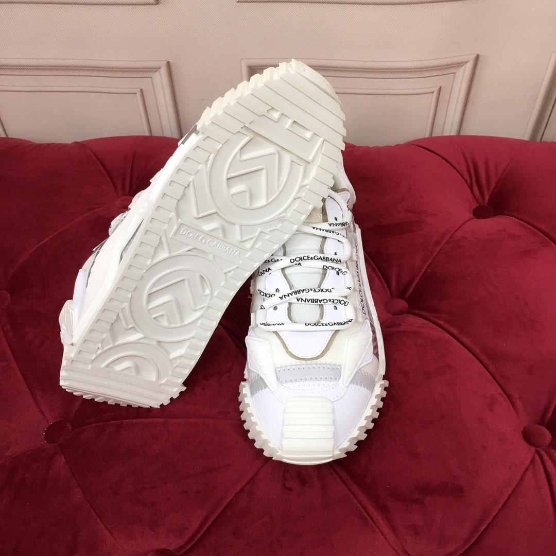 Dolce & Gabbana Reflective Fabric NS1 Sneakers - EUR FASHION