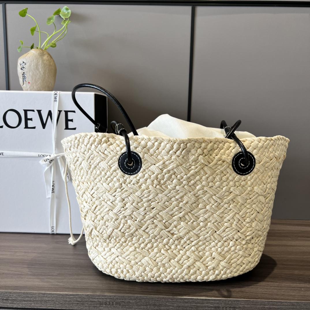 Loewe Small Anagram Basket Bag In Iraca Palm And Calfskin - EUR FASHION