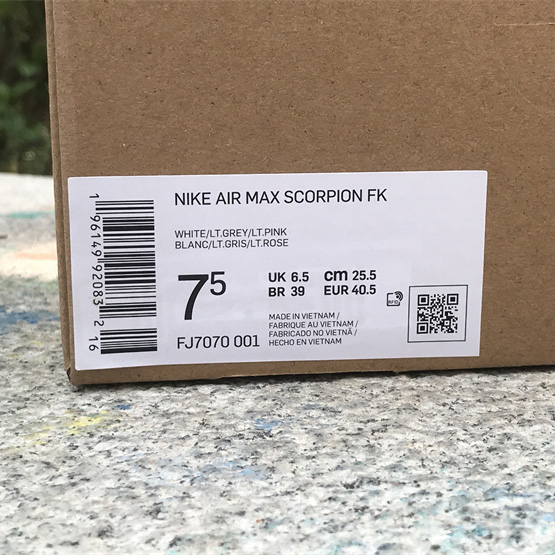 Nike Air Max Scorpion “Hiking” Sneaker      FJ7070-001 - EUR FASHION