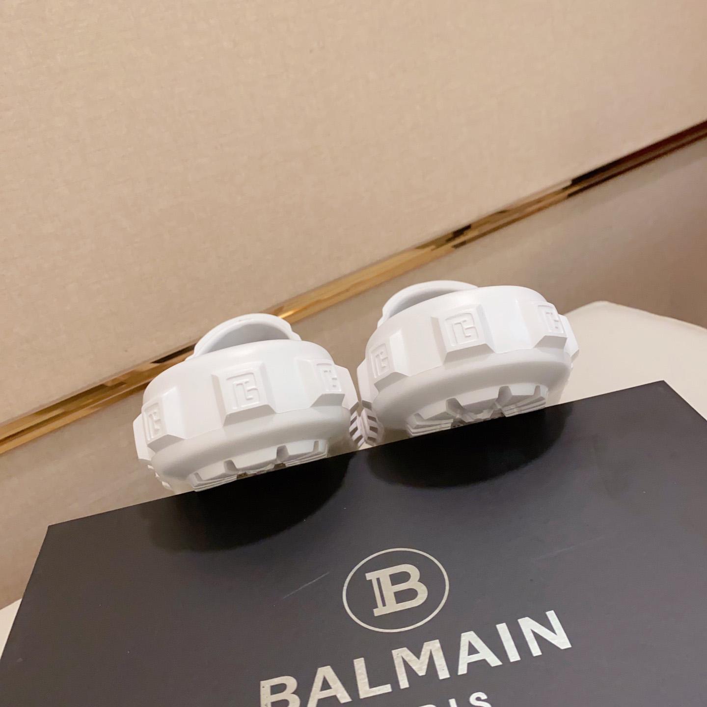 Balmain Embossed-logo Detail Slides - EUR FASHION