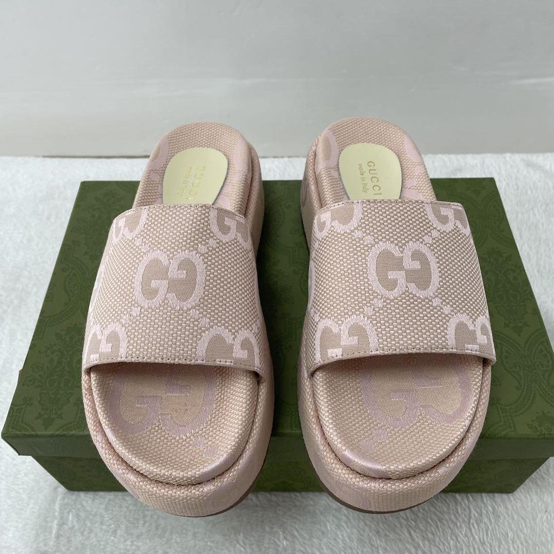 Gucci Women's Jumbo GG Platform Slide Sandal - EUR FASHION