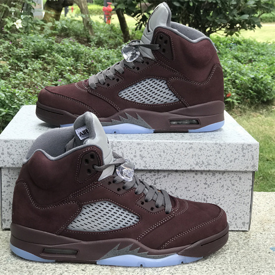 Air Jordan 5 “Burgundy” Sneakers      DZ4131-600 - EUR FASHION