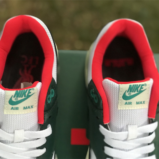 LeBron x Nike Air Max 1 “Liverpool” Sneaker           FB8914-100 - EUR FASHION