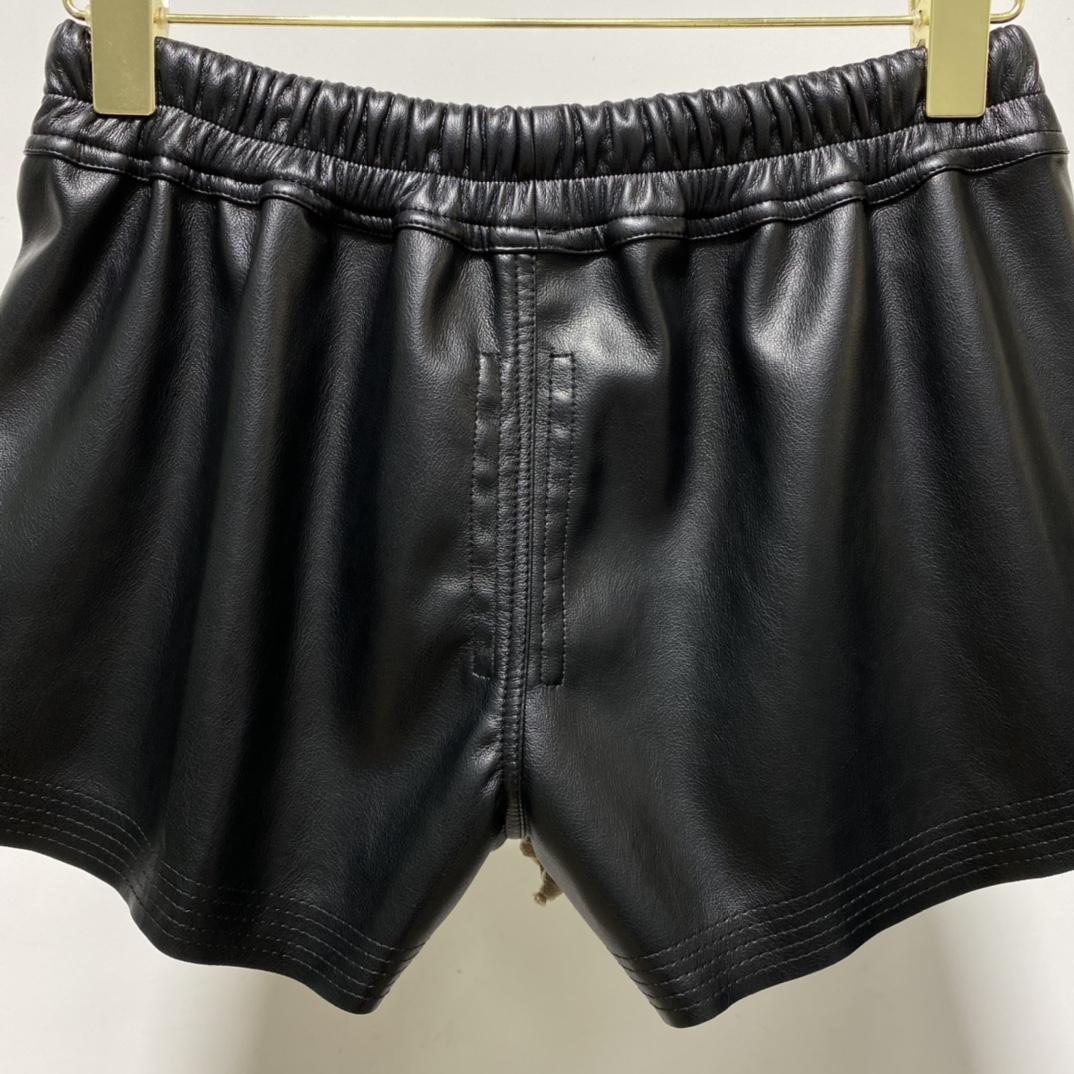 Rick Owens Black Boxer Leather Shorts - EUR FASHION