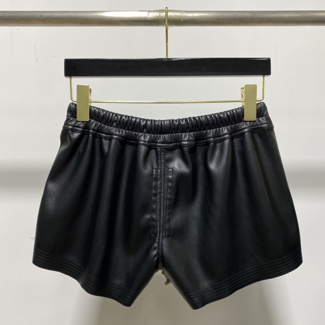 Rick Owens Black Boxer Leather Shorts - EUR FASHION