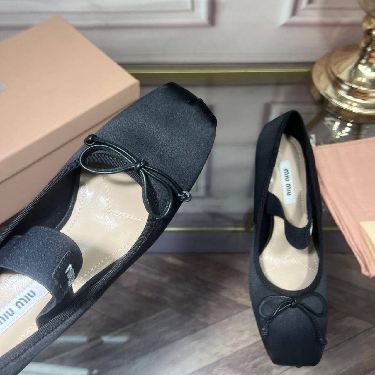 Miu Miu Satin Pumps - EUR FASHION