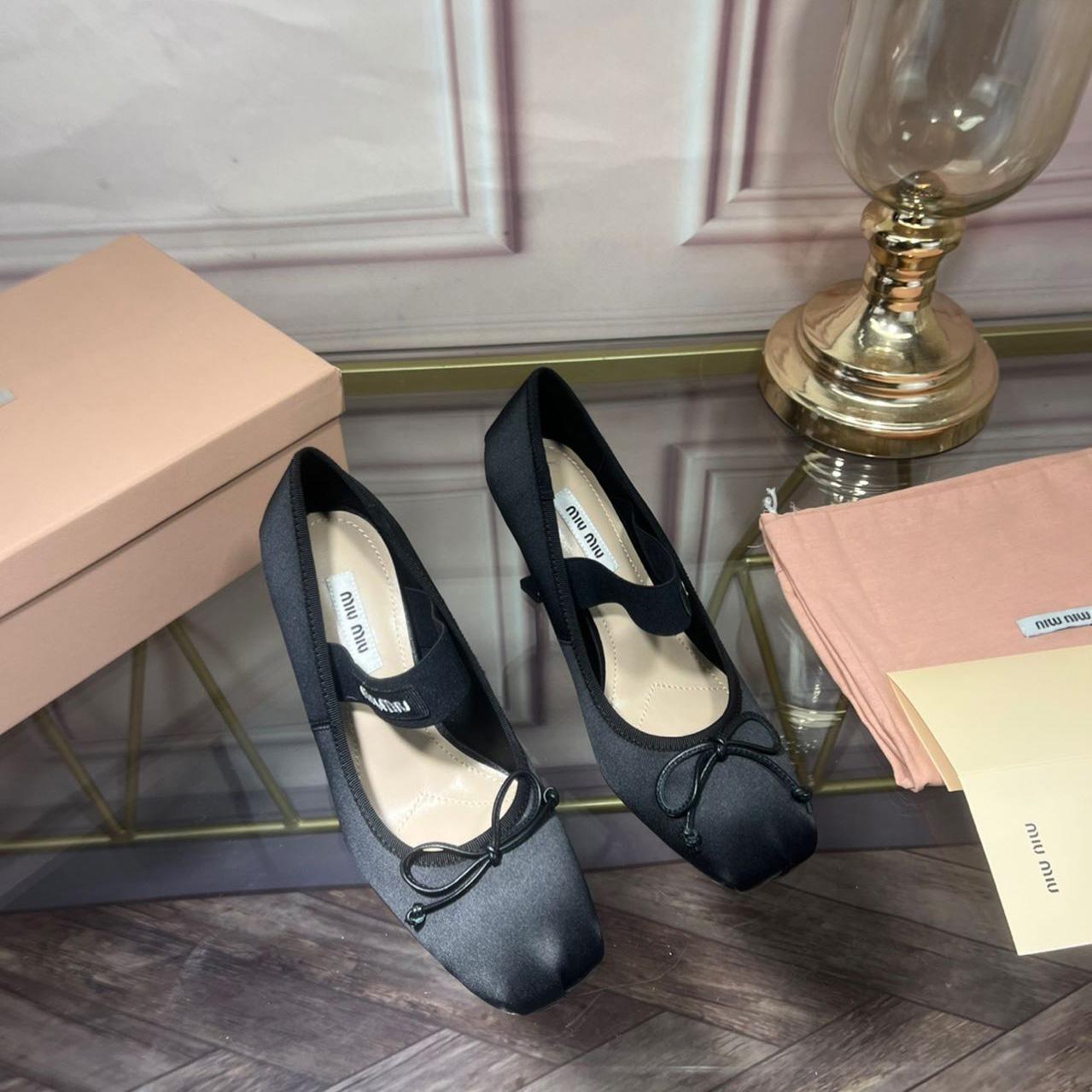Miu Miu Satin Pumps - EUR FASHION