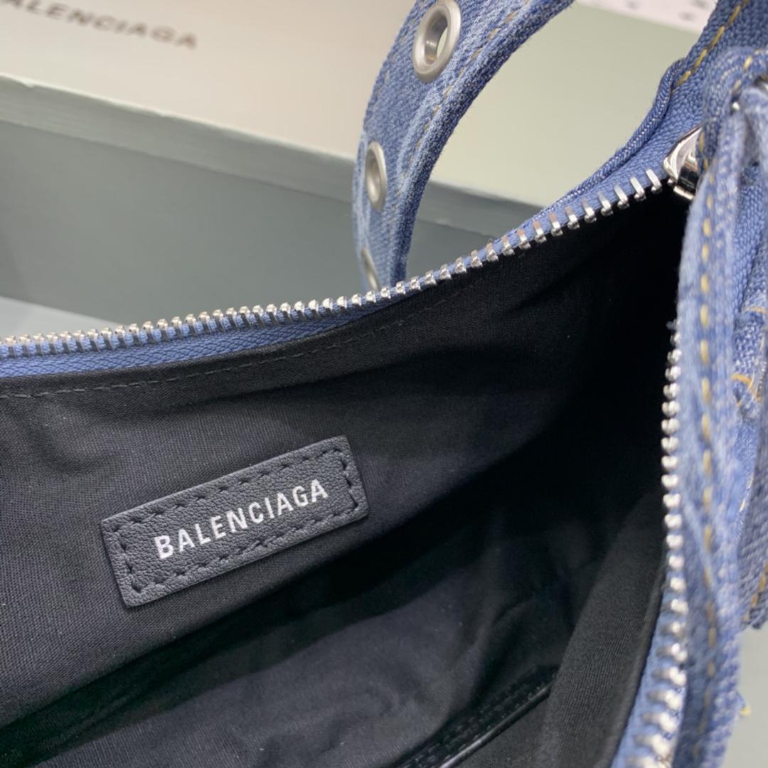 Balenciaga Le Cagole XS Shoulder Bag BB Monogram Bleached Denim In Blue   (26-12-6cm) - EUR FASHION