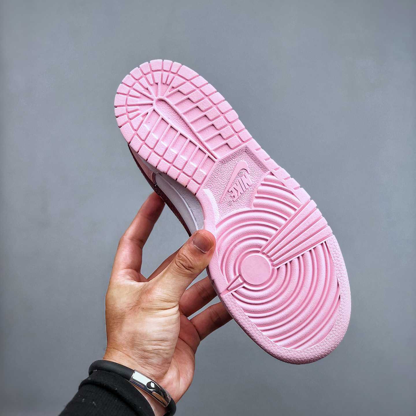 Nike Nk Dunk SB Low Sneakers       CW1590-601 - EUR FASHION
