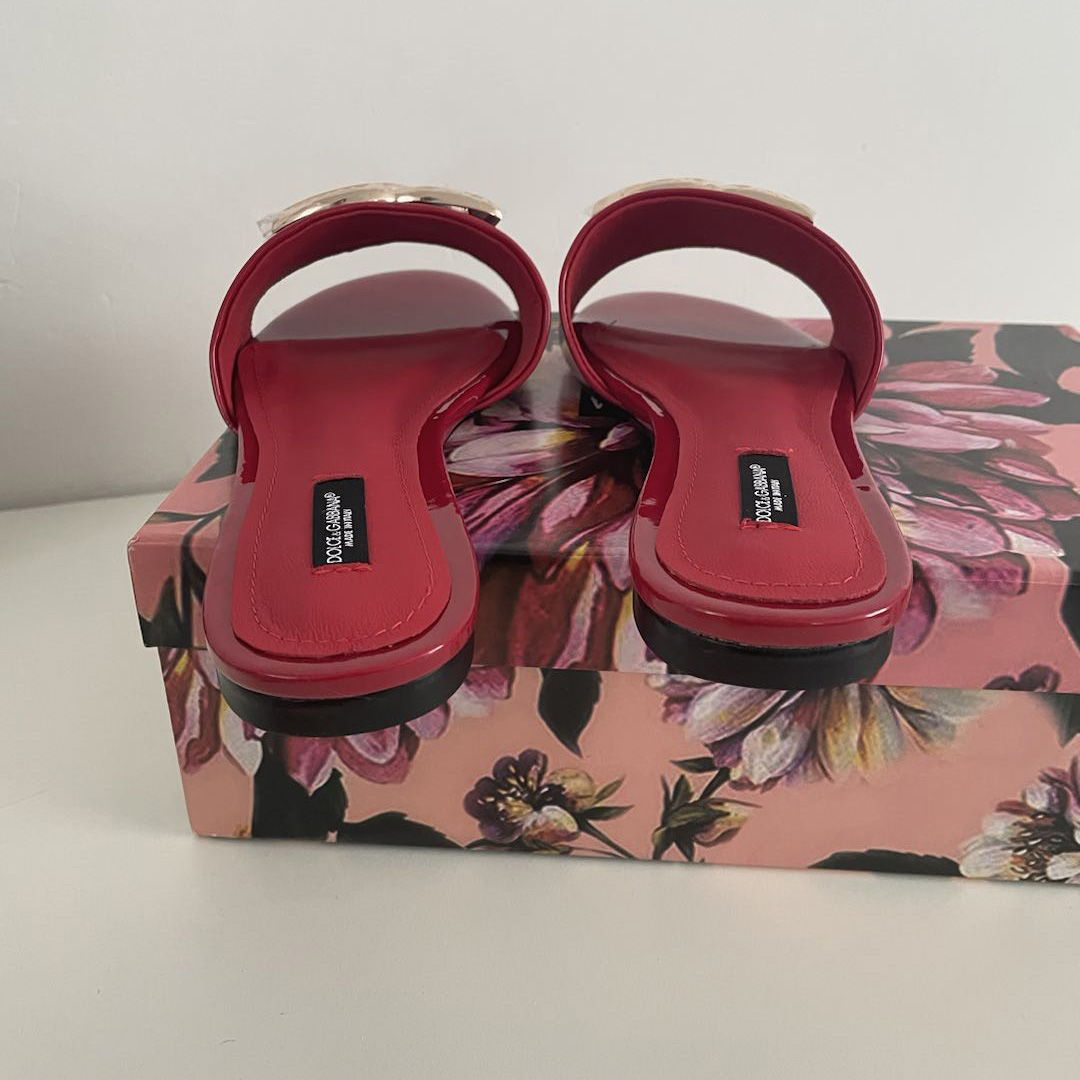 Dolce & Gabbana Polished Calfskin Sliders With DG Logo - EUR FASHION
