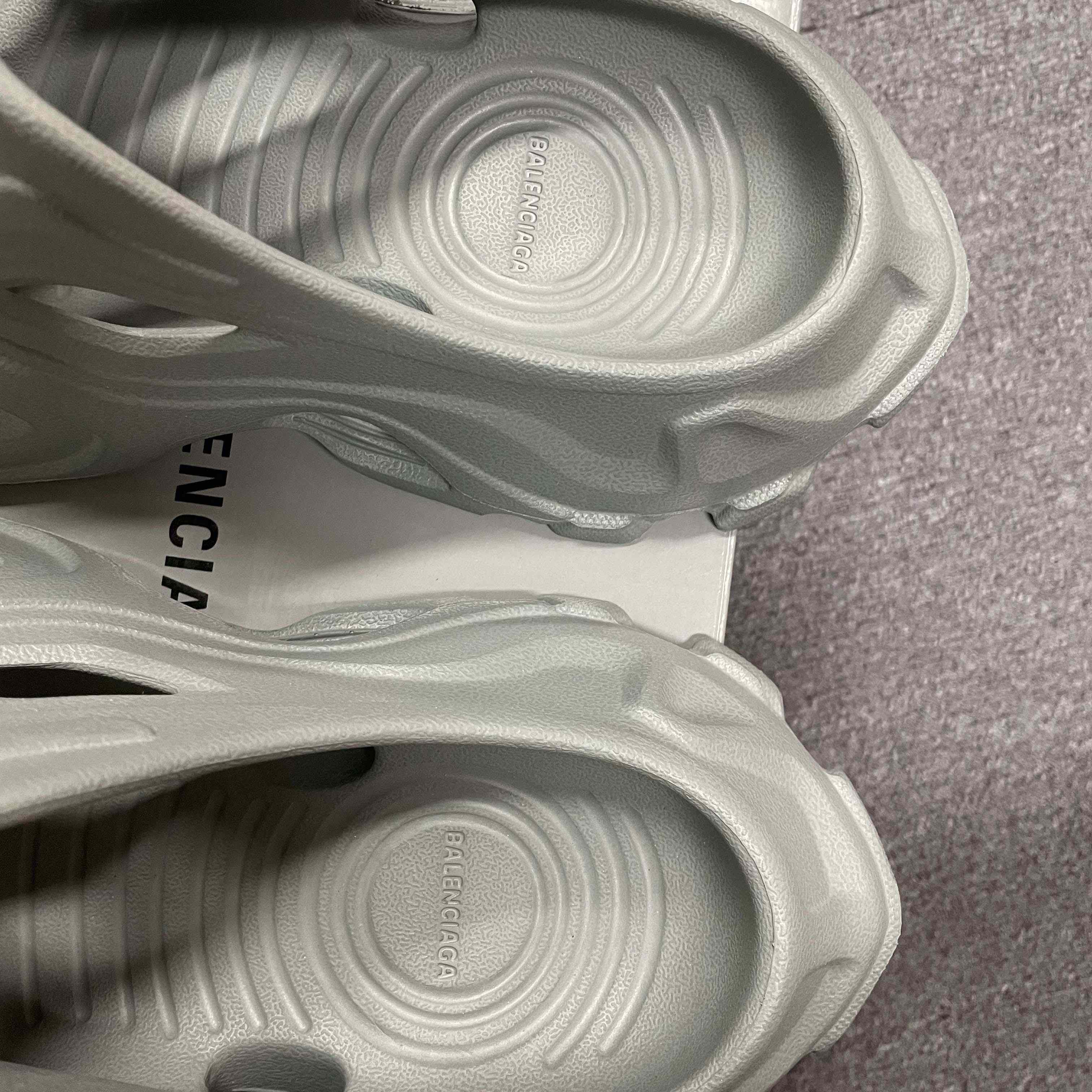 Balenciaga HD Mule In Grey  - EUR FASHION