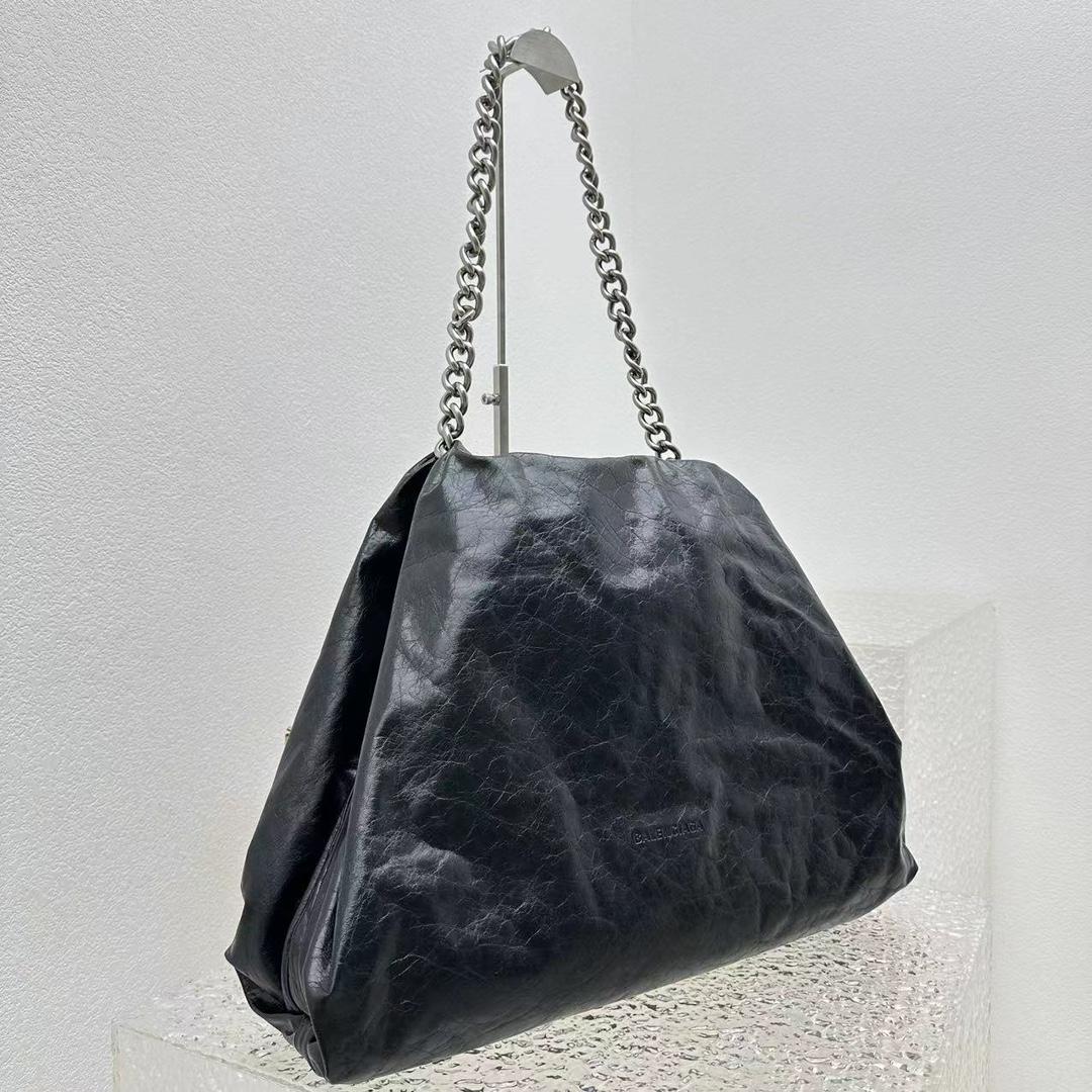 Balenciaga Puffer Large Bag In Black - EUR FASHION