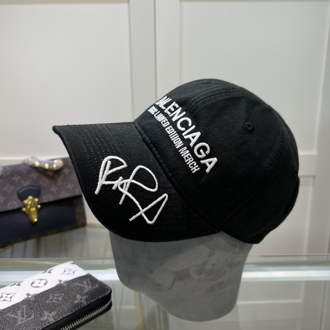 RuPaul x Balenciaga Cap  - EUR FASHION