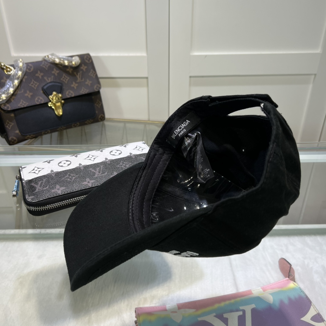 RuPaul x Balenciaga Cap  - EUR FASHION
