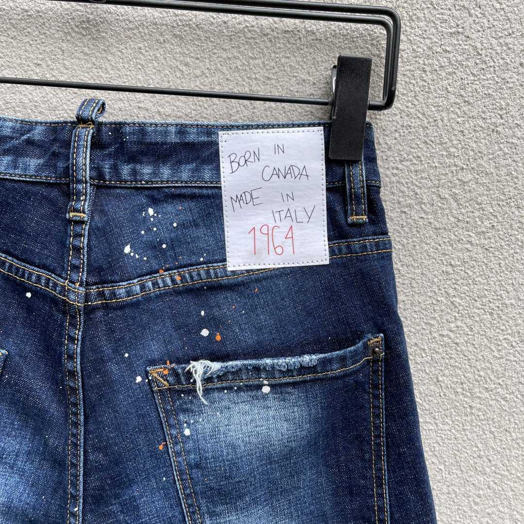 Dsquared2  Denim Shorts  D231 - EUR FASHION