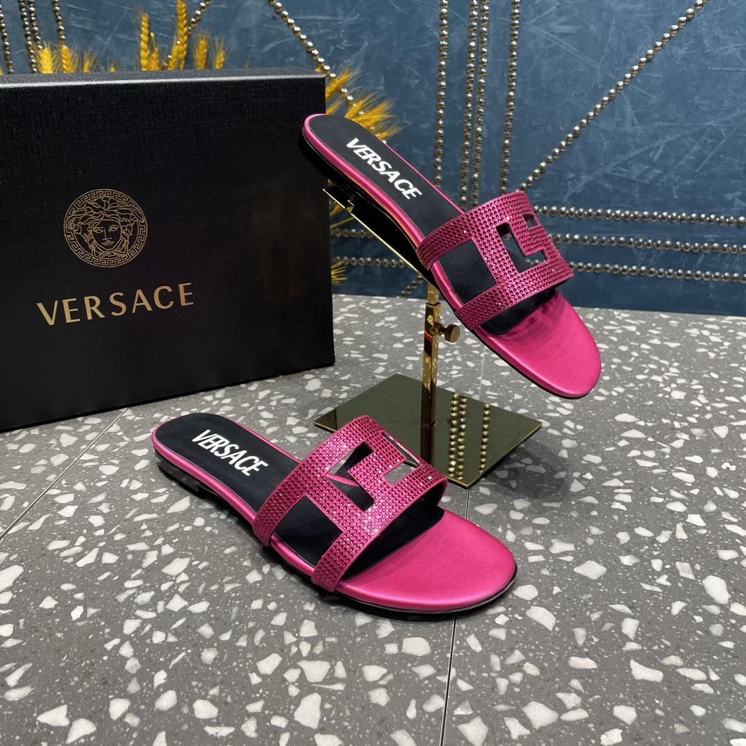 Versace Greca Maze Crystal Flat Sandals - EUR FASHION