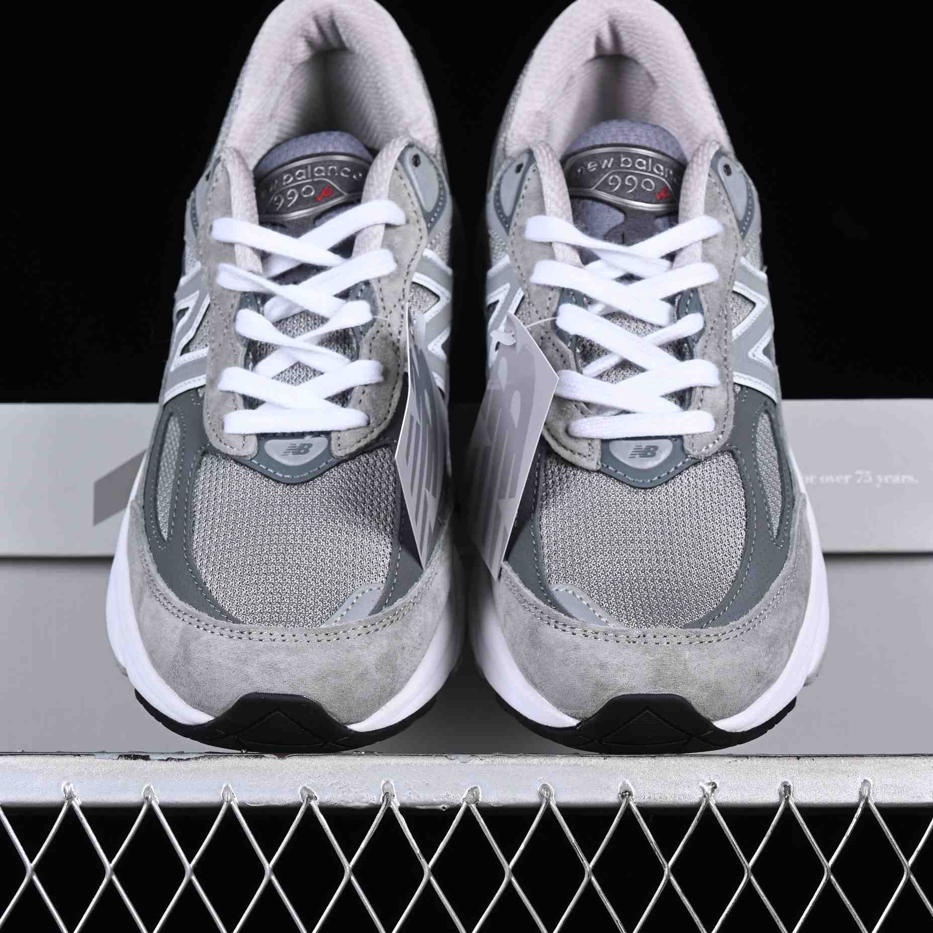 New Balance Made In USA M990  Sneaker  - EUR FASHION