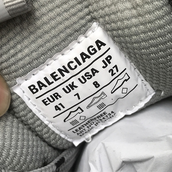 Balenciaga 3XL Worn-Out In Dark Grey - EUR FASHION