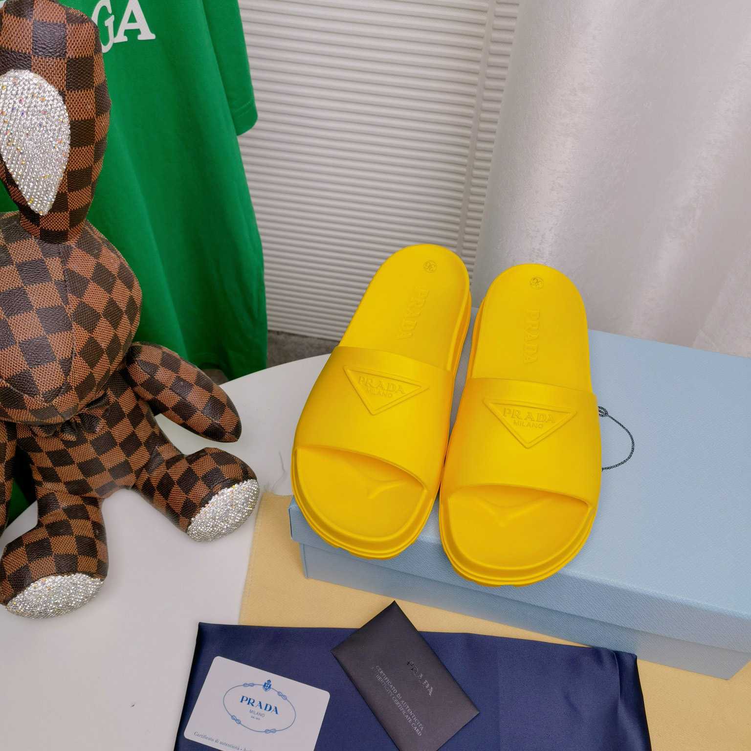 Prada Rubber Slides - EUR FASHION