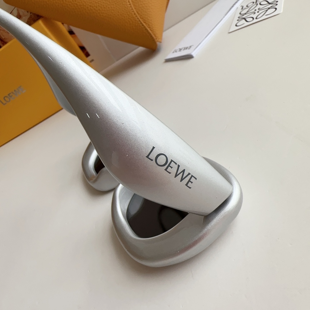 Loewe Inflated Butterfly Sunglasses In Nylon - EUR FASHION