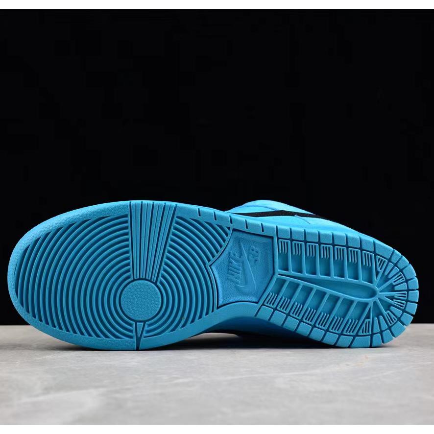 Nike SB Dunk Low Sneakers     FZ8319-300 - EUR FASHION