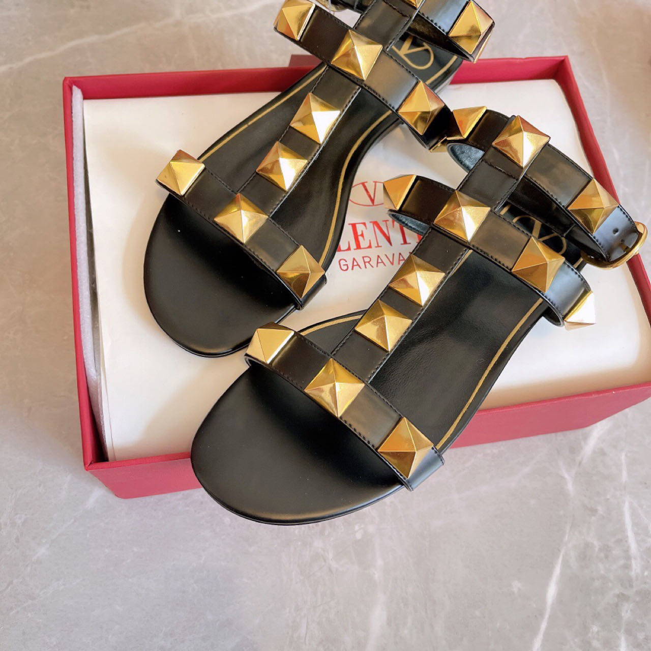 Valenti Roman Stud Calfskin Sandal  - EUR FASHION