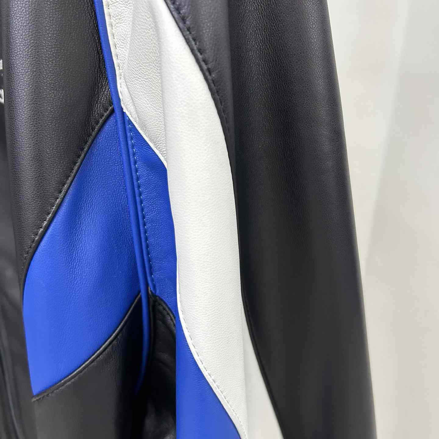 Balenciaga 3B Sports Icon Tracksuit Jacket In Black - EUR FASHION