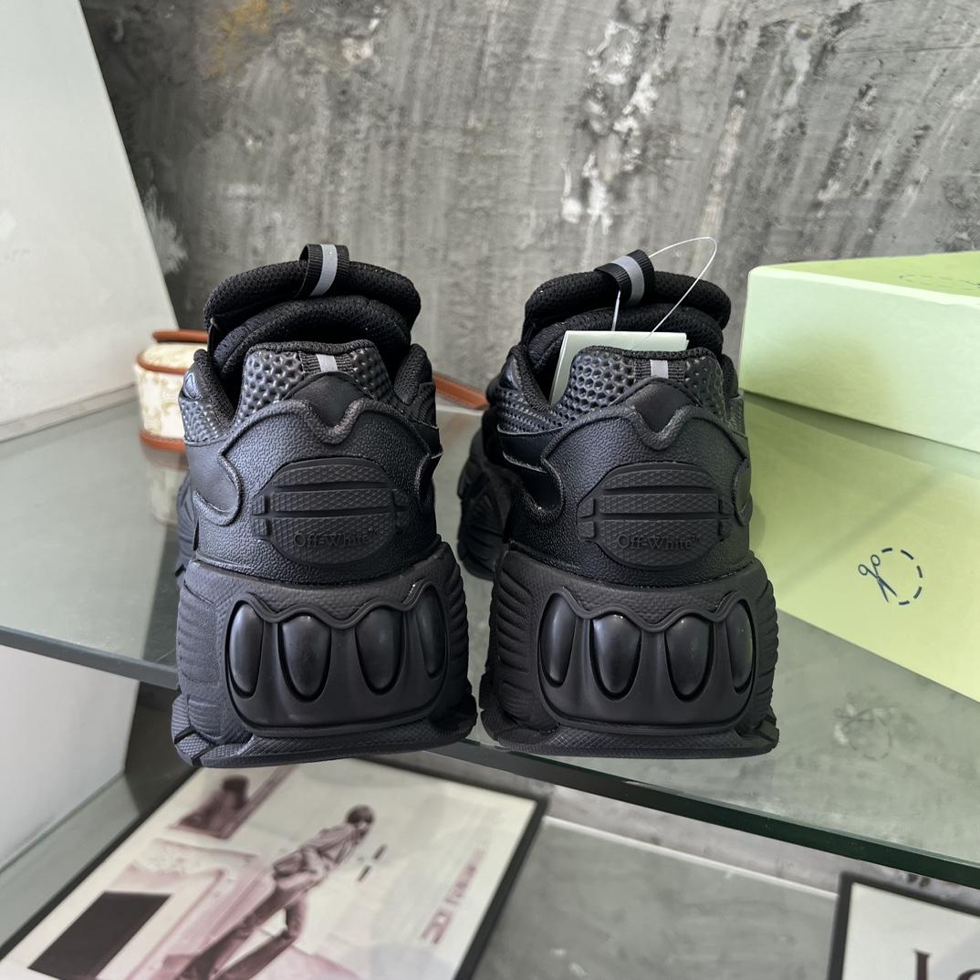 Off White Glove Slip-on Sneakers - EUR FASHION
