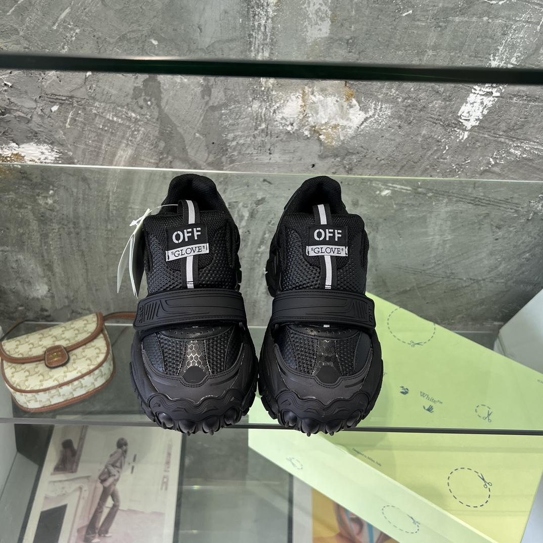 Off White Glove Slip-on Sneakers - EUR FASHION
