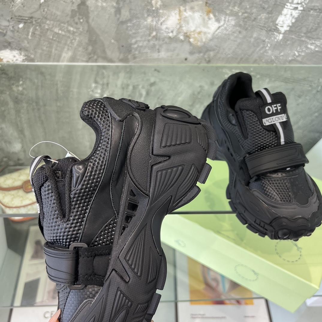 Off White Glove Slip-on Sneakers - EUR FASHION