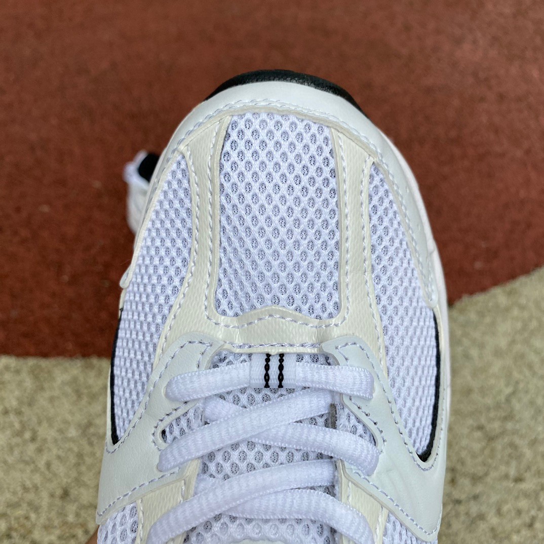 New Balance 530 Sneakers    MR530EWB - EUR FASHION