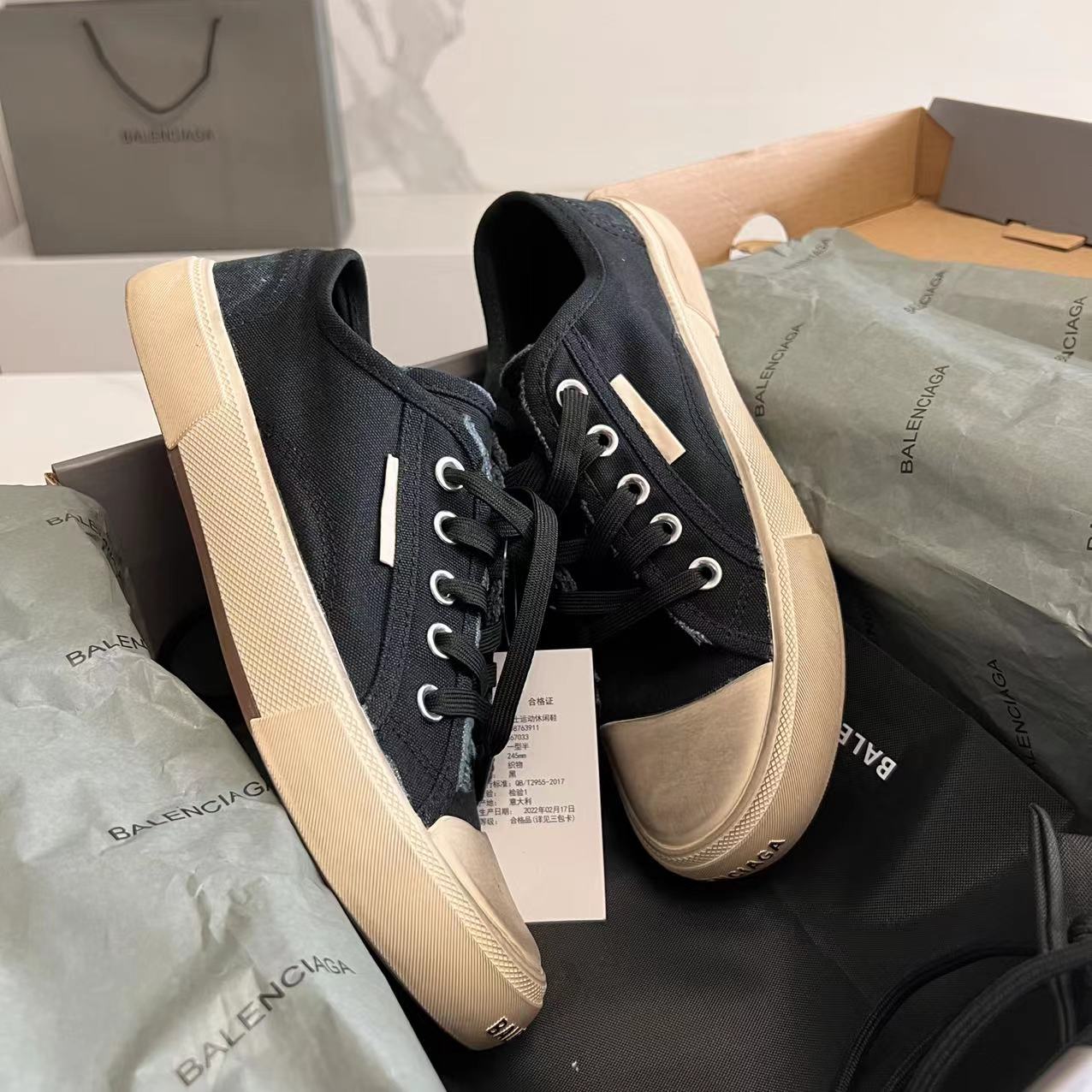 Balenciaga Paris Low Top Sneaker In Black  - EUR FASHION