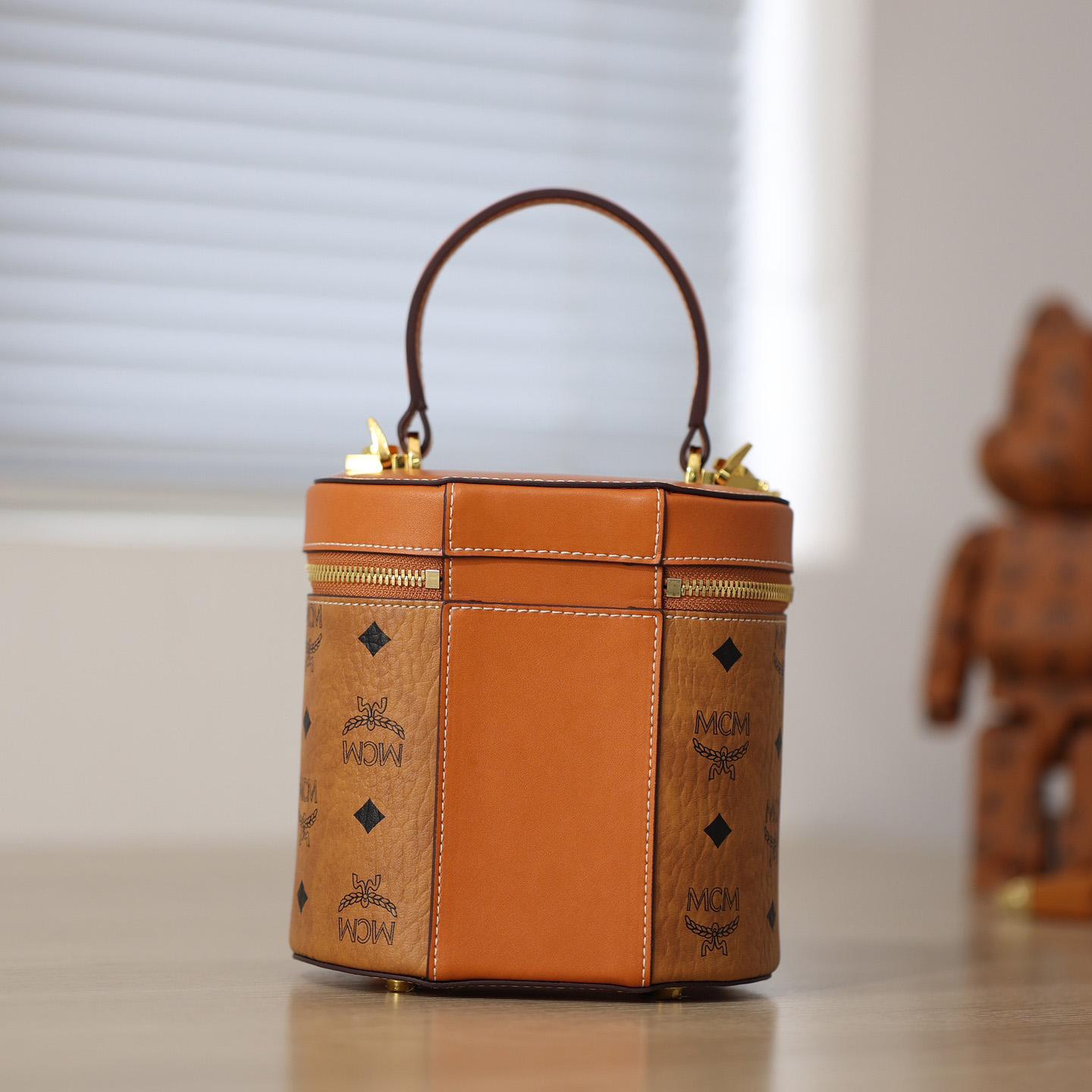MCM Visetos Bucket Bag (14-16-16cm) - EUR FASHION