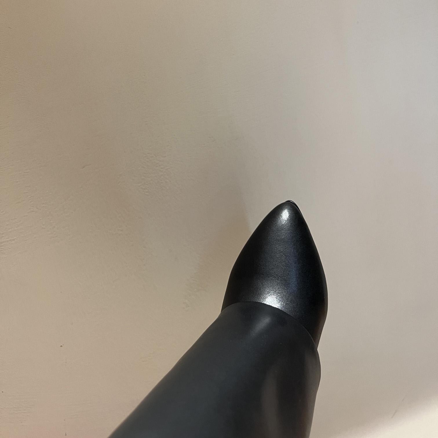Givenchy Shark Lock Leather Knee-high Boots - EUR FASHION