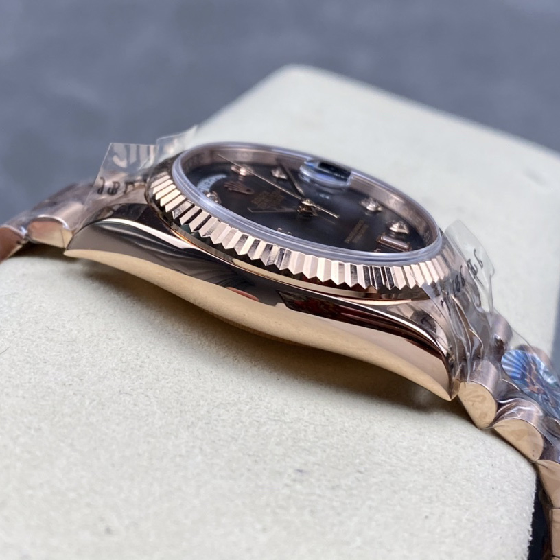 Rolex Day-Date Watch   - EUR FASHION
