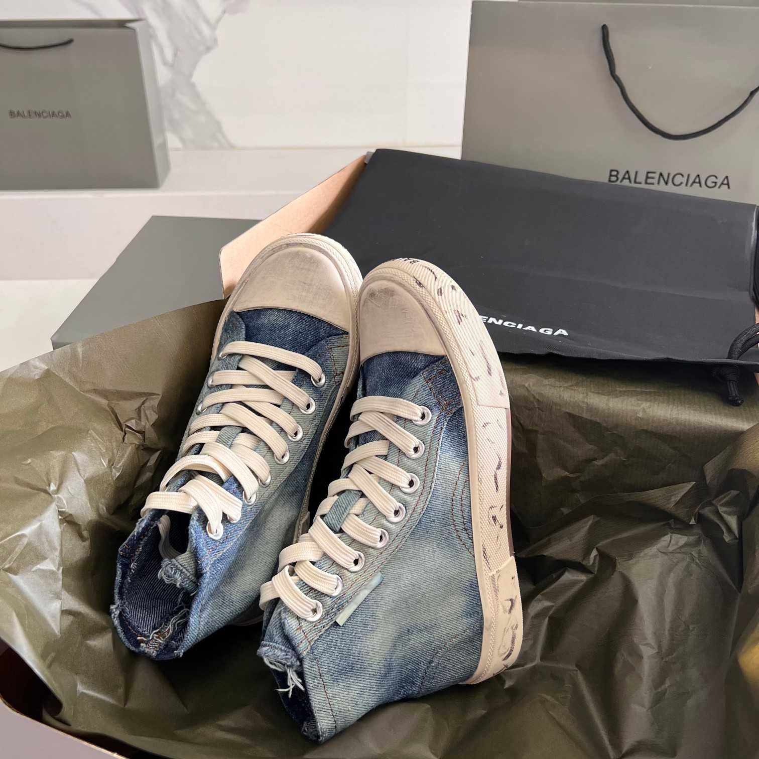 Balenciaga Paris High Top Sneaker In Blue - EUR FASHION