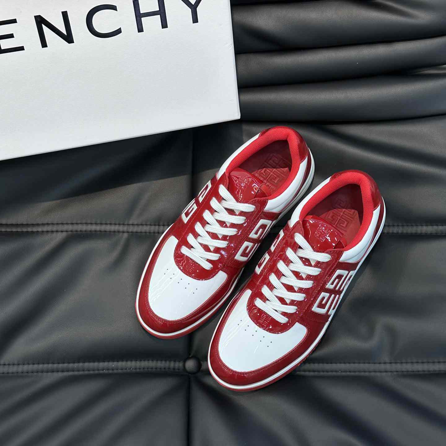 Givenchy G4 Sneakers In Patent Leather - EUR FASHION