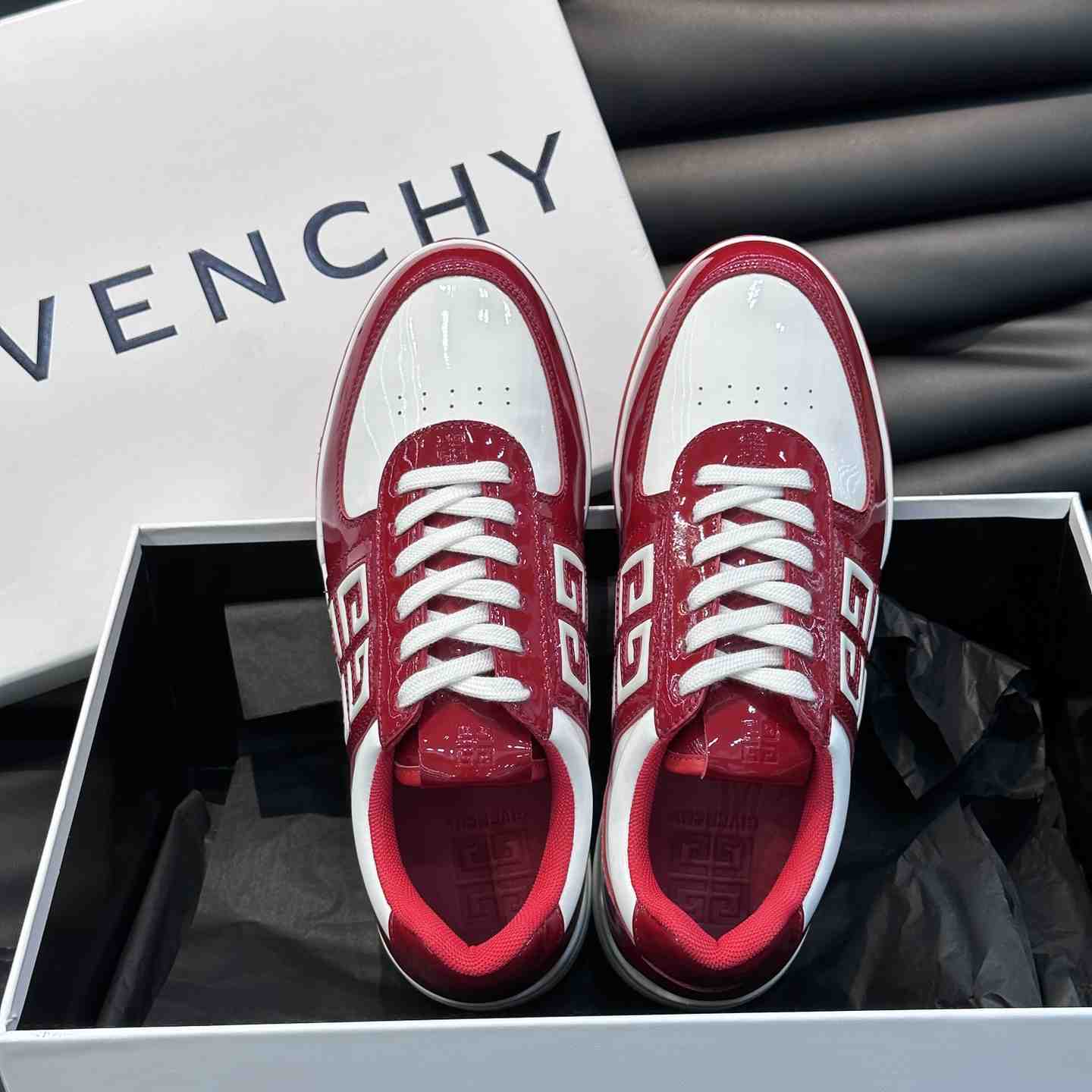 Givenchy G4 Sneakers In Patent Leather - EUR FASHION