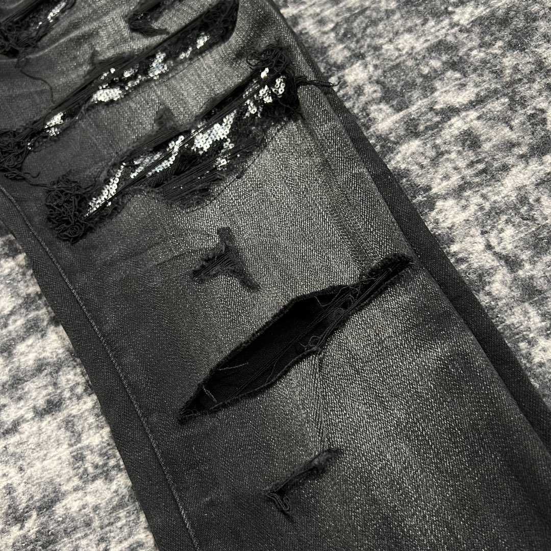 Amiri Slim Fit Jeans    642 - EUR FASHION