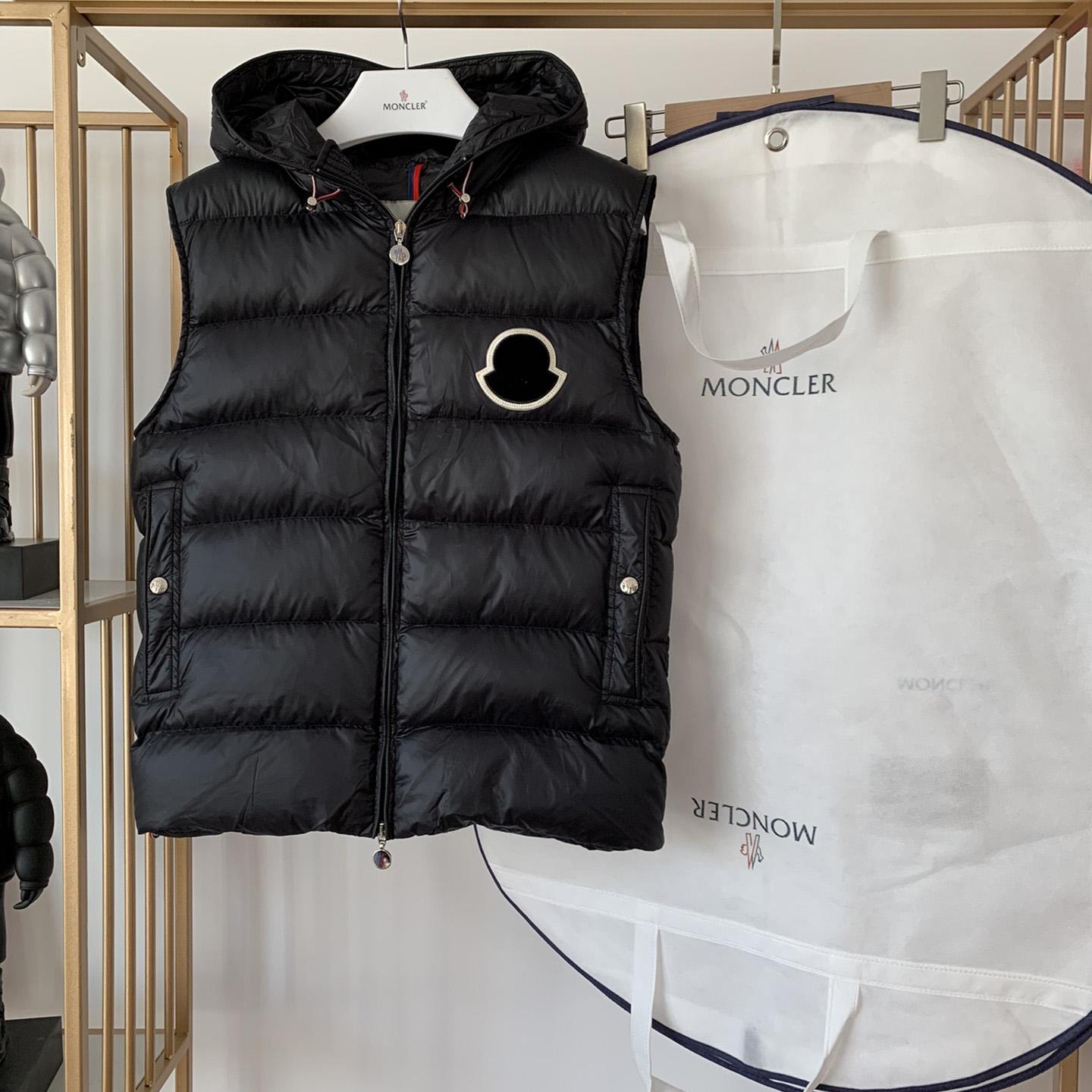 Moncler Black Vanoise Hooded Gilet - EUR FASHION