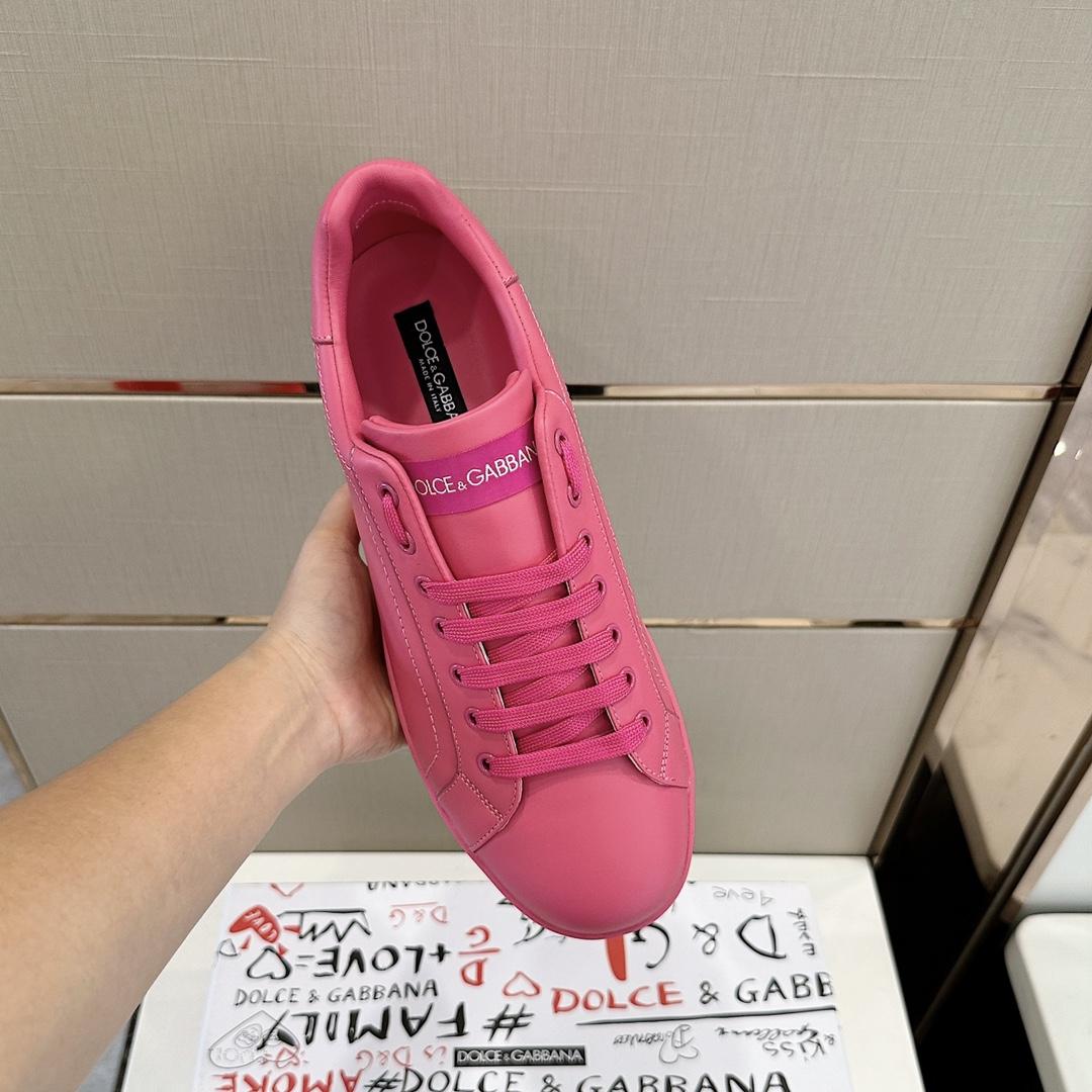 Dolce & Gabbana Embossed Logo Sneakers - EUR FASHION