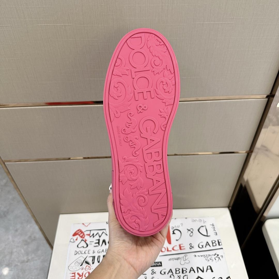 Dolce & Gabbana Embossed Logo Sneakers - EUR FASHION