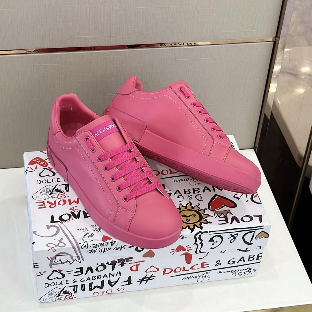 Dolce & Gabbana Embossed Logo Sneakers - EUR FASHION
