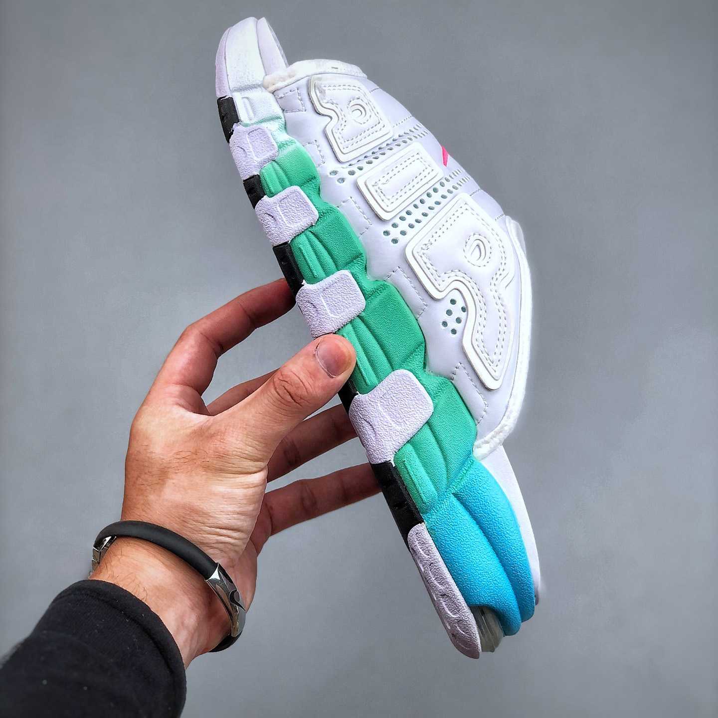 Nike Air More Uptempo Slide   FN3437 161 - EUR FASHION