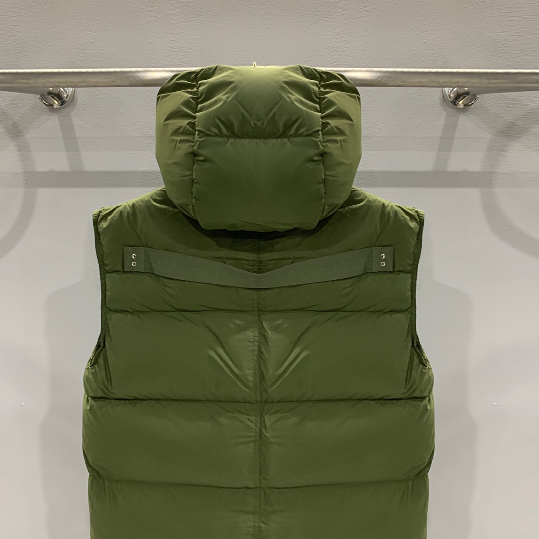 Rick Owens Green Padded Down Vest - EUR FASHION